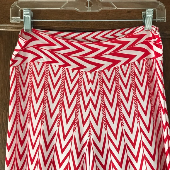 Bellbottom pants - Picture 2 of 2